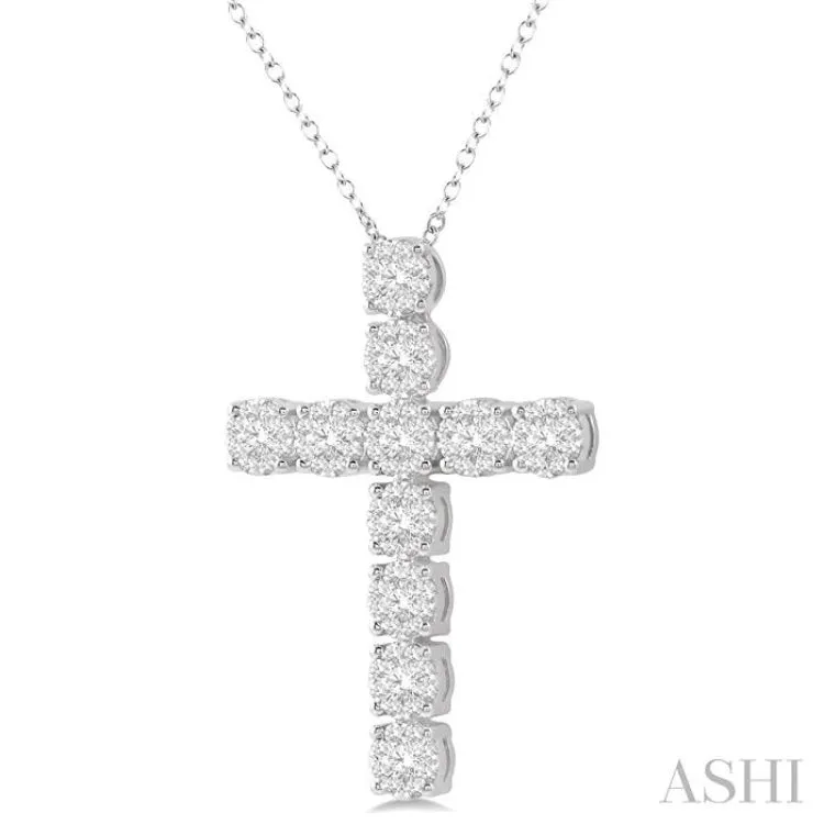 1 Ctw Lovebright Round Cut Diamond Cross Pendant in 14K White Gold with chain