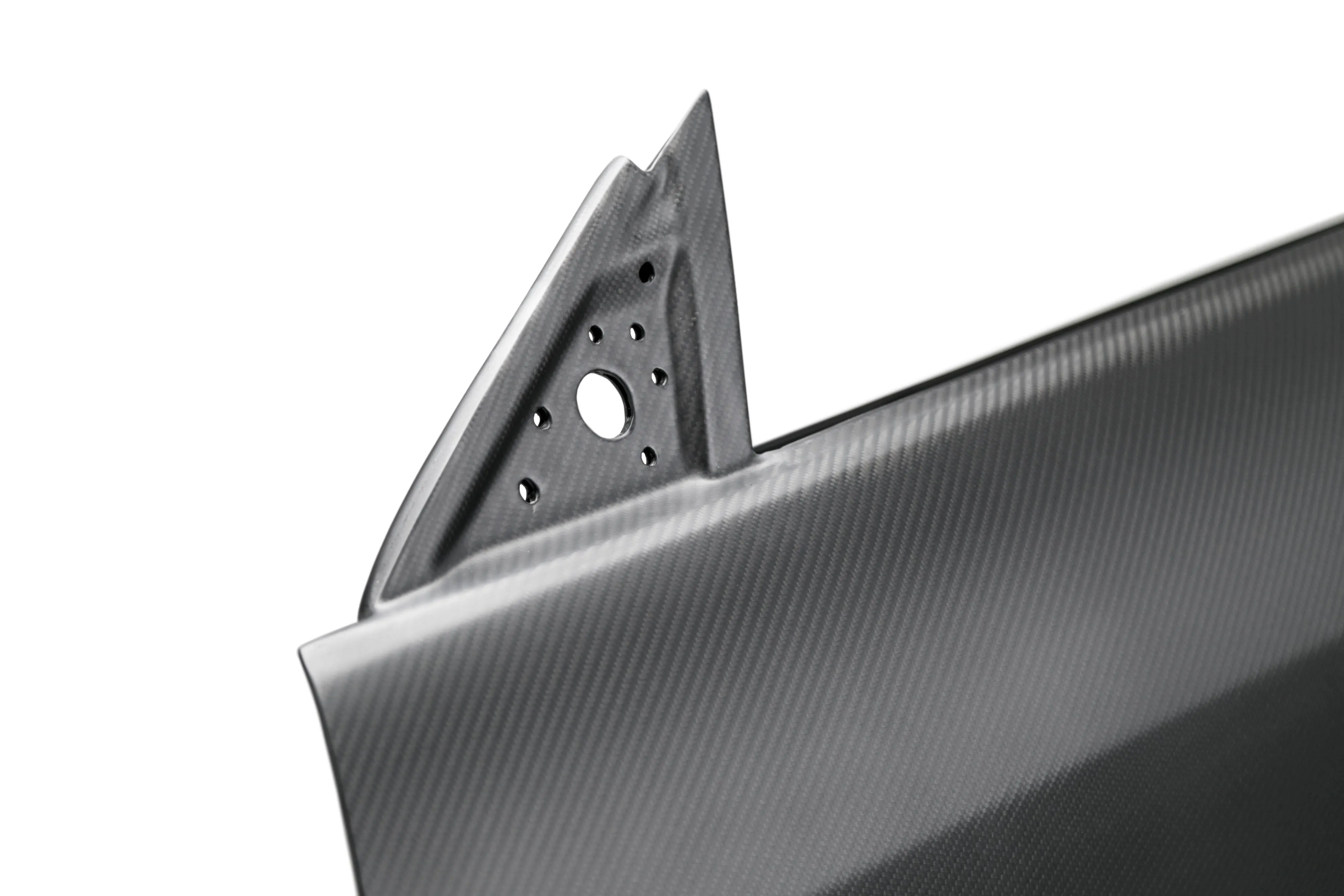 2005 -2009 Mustang Dry Carbon Fiber Doors (Pair)