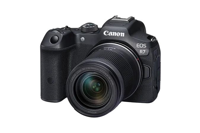 Canon EOS R7 Mirrorless Camera with 18-150mm f/3.5-6.3 IS STM