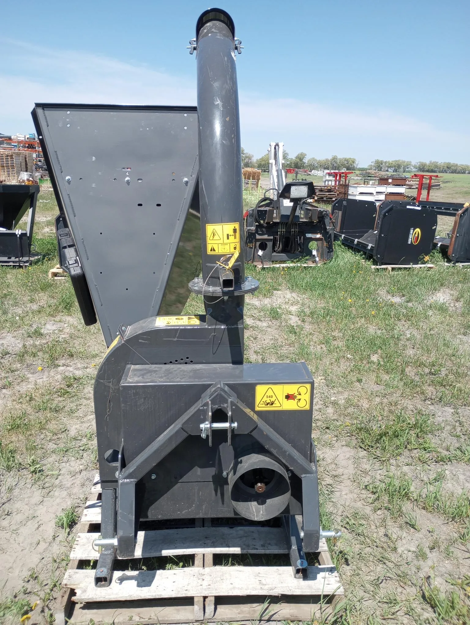 CERTIFED USED1184 - 5" WOOD CHIPPER 3 POINT - $6,395   FREIGHT