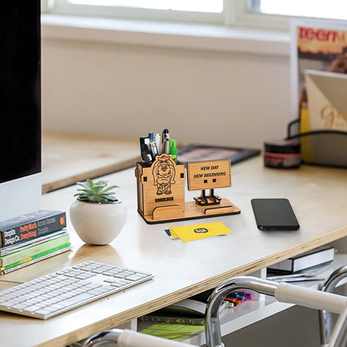 Good Luck Mobile and Pen Stand | Desk Organizer | Mobile Accessories