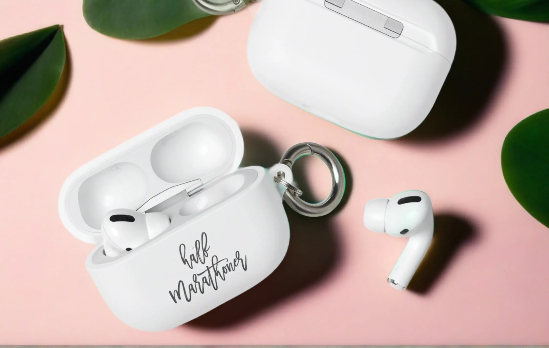 Half Marathoner AirPods Pro case - Running Gear - Running Technology