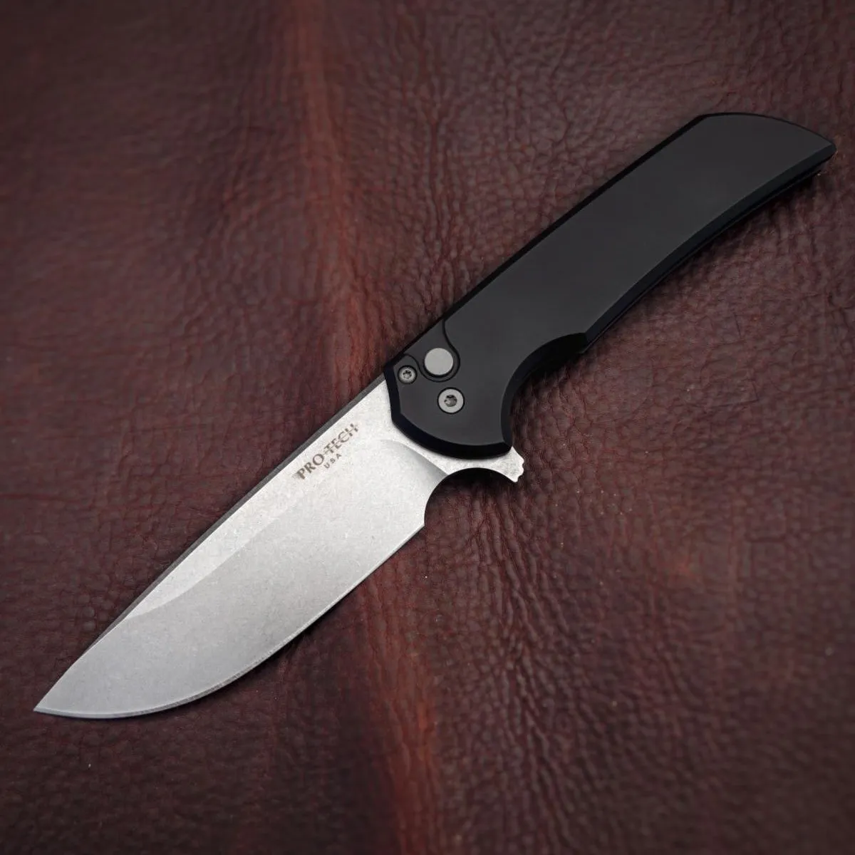 Pro-Tech Mordax Button Lock Folding Knife 3.5in Magnacut Steel Black Aluminum Handles - MX101